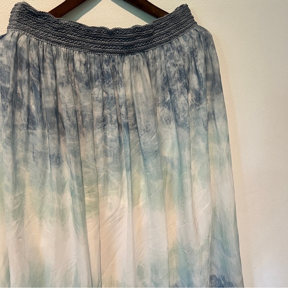 Soft Surroundings Watercolor Blue Green Midi Skirt Pullon Size Large Ombré - Picture 4 of 9